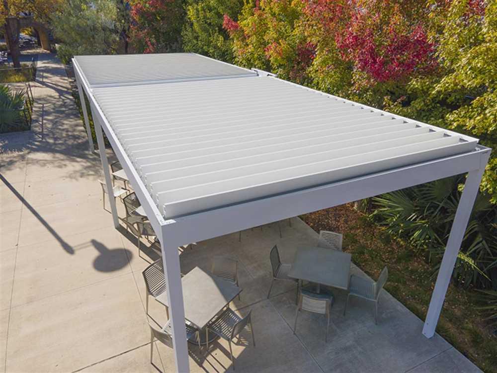 Alba Louvered Roof